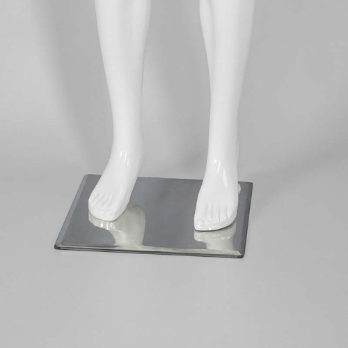 Манекен мужской в полный рост для магазина, белый глянец, 1930х950х720х960 мм фото 4