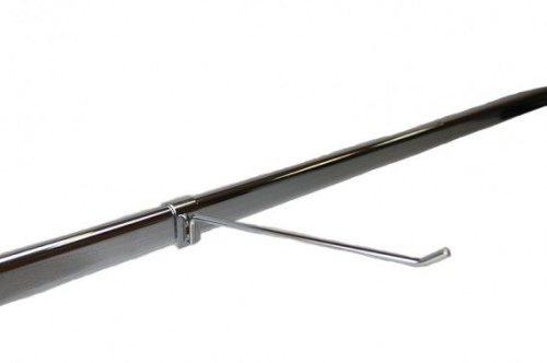 Крючок на овальную трубу Длина: 100 мм Диаметр прутка: 6 мм Цвет: хром