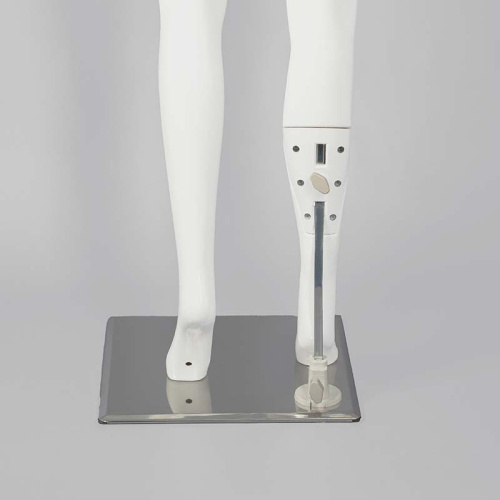 Манекен женский в полный рост для магазина, белый глянец, 1830х890х650х880 мм фото 4